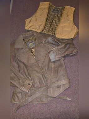 Vintage Adventure Bound Leather Bomber Jacket In Large With Thinsulate Liner